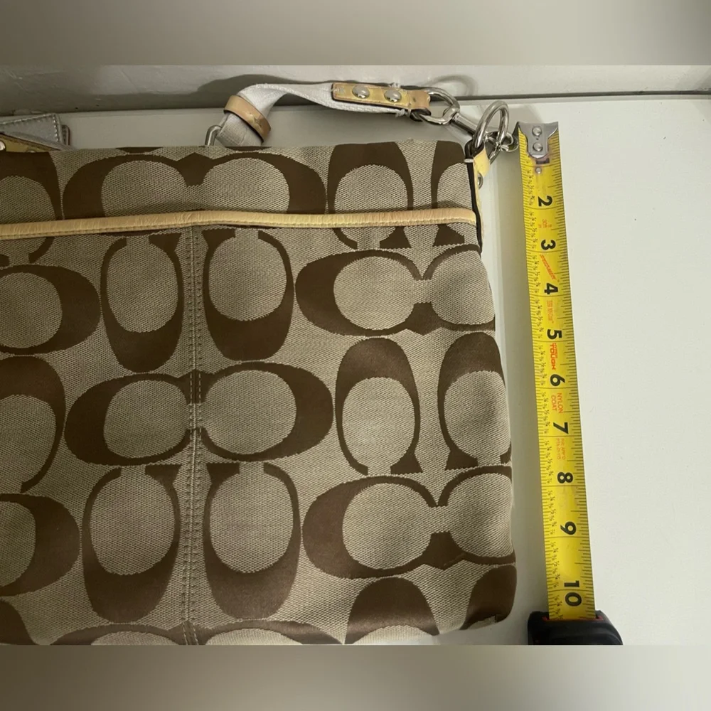 Coach Brown and Cream Crossbody Bag‎